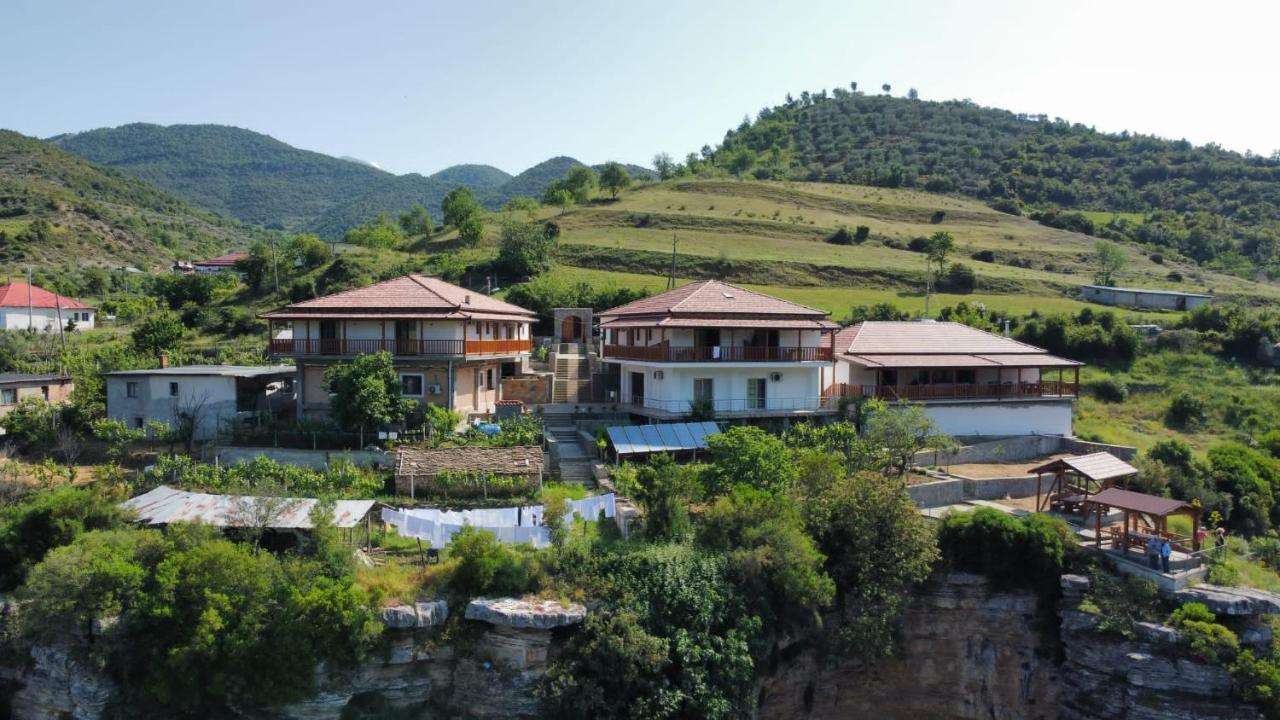 Bracaj
