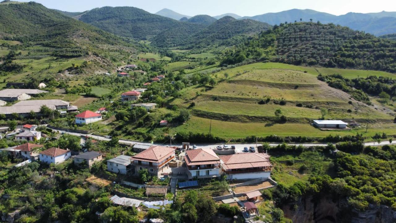 Pensjonat Bracaj *