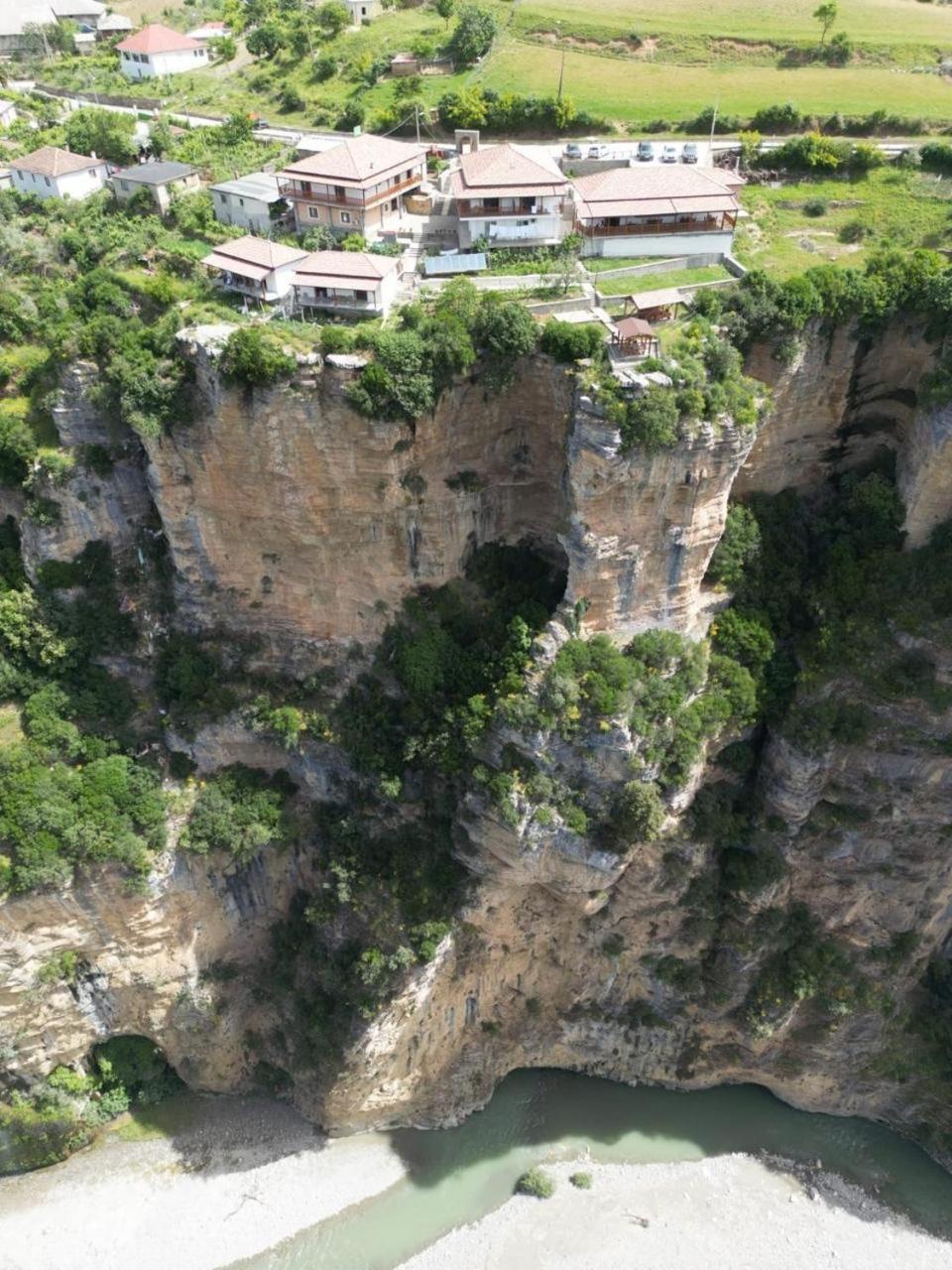 Bracaj