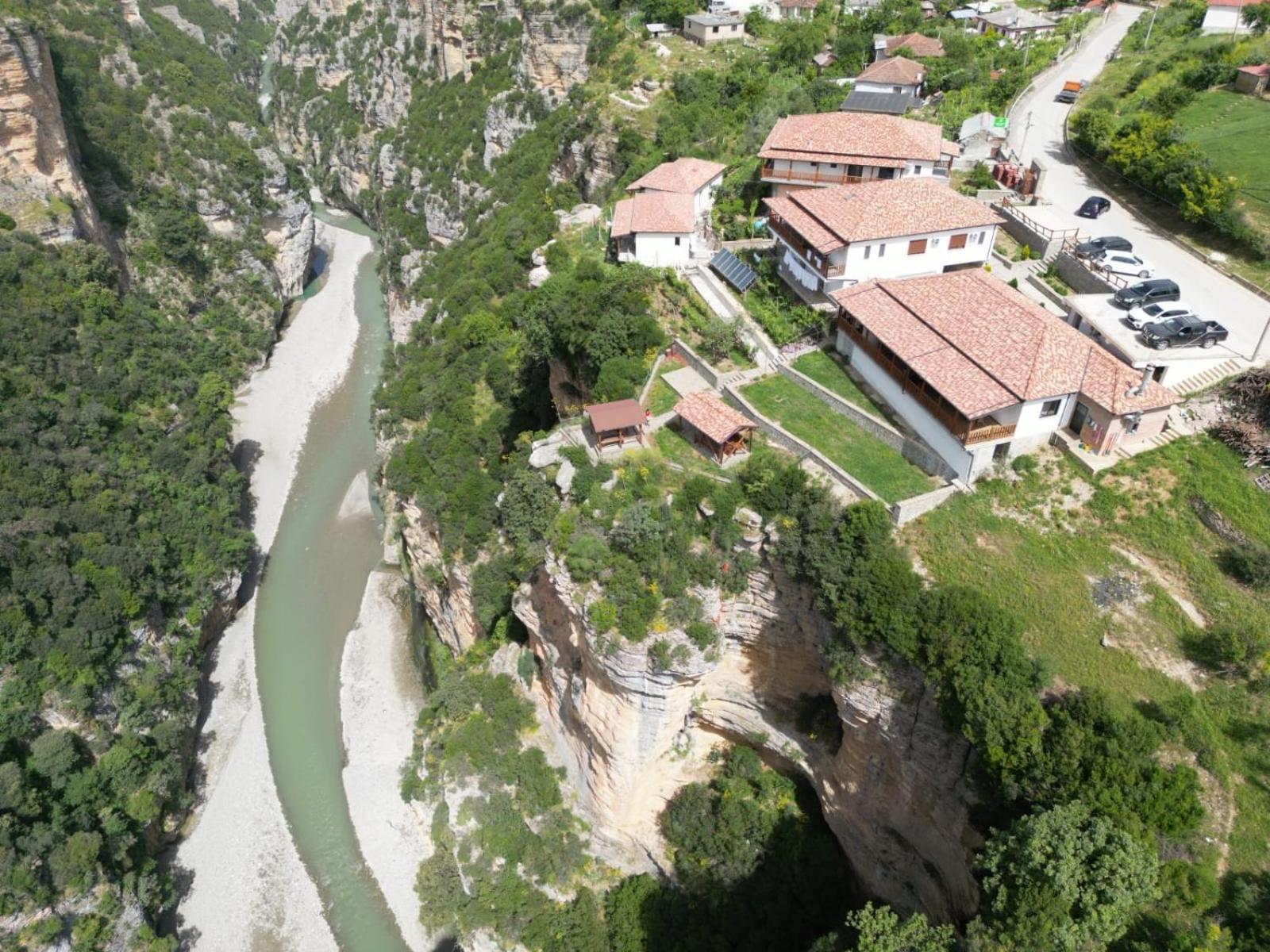 Bracaj * Zhaban