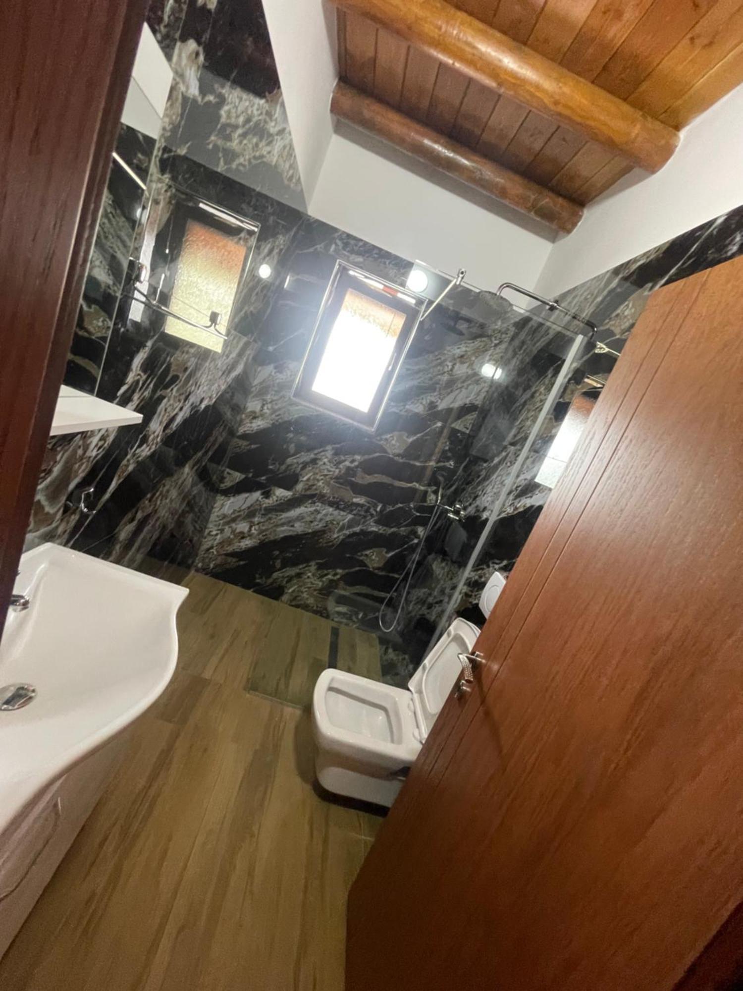 Guest house Bracaj