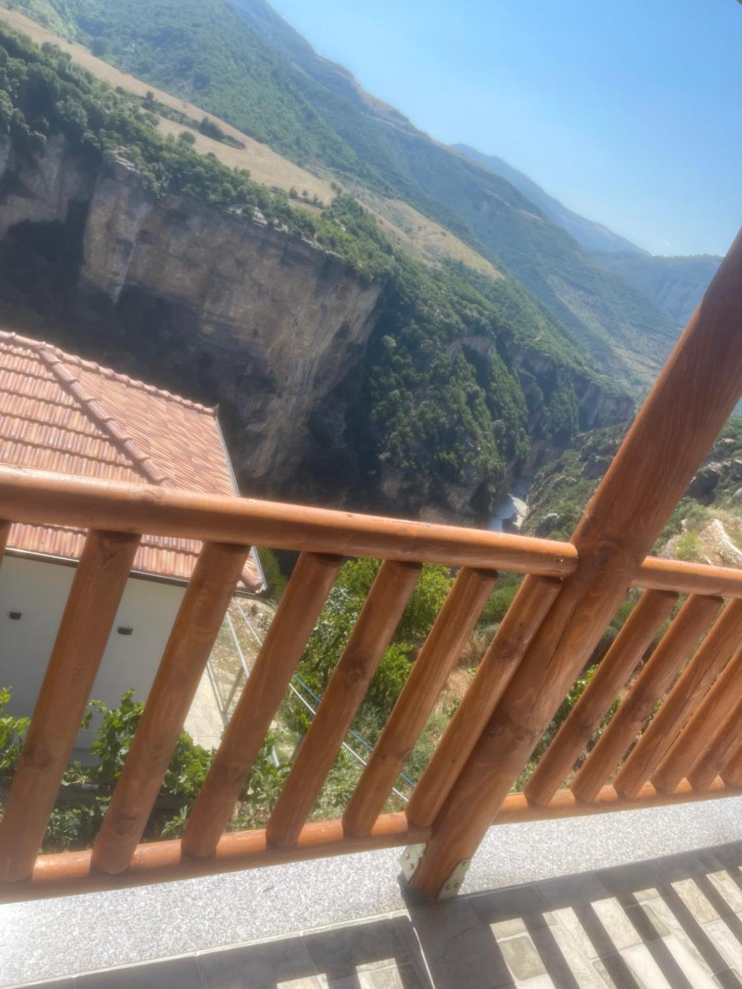 Casa de hóspedes Bracaj *